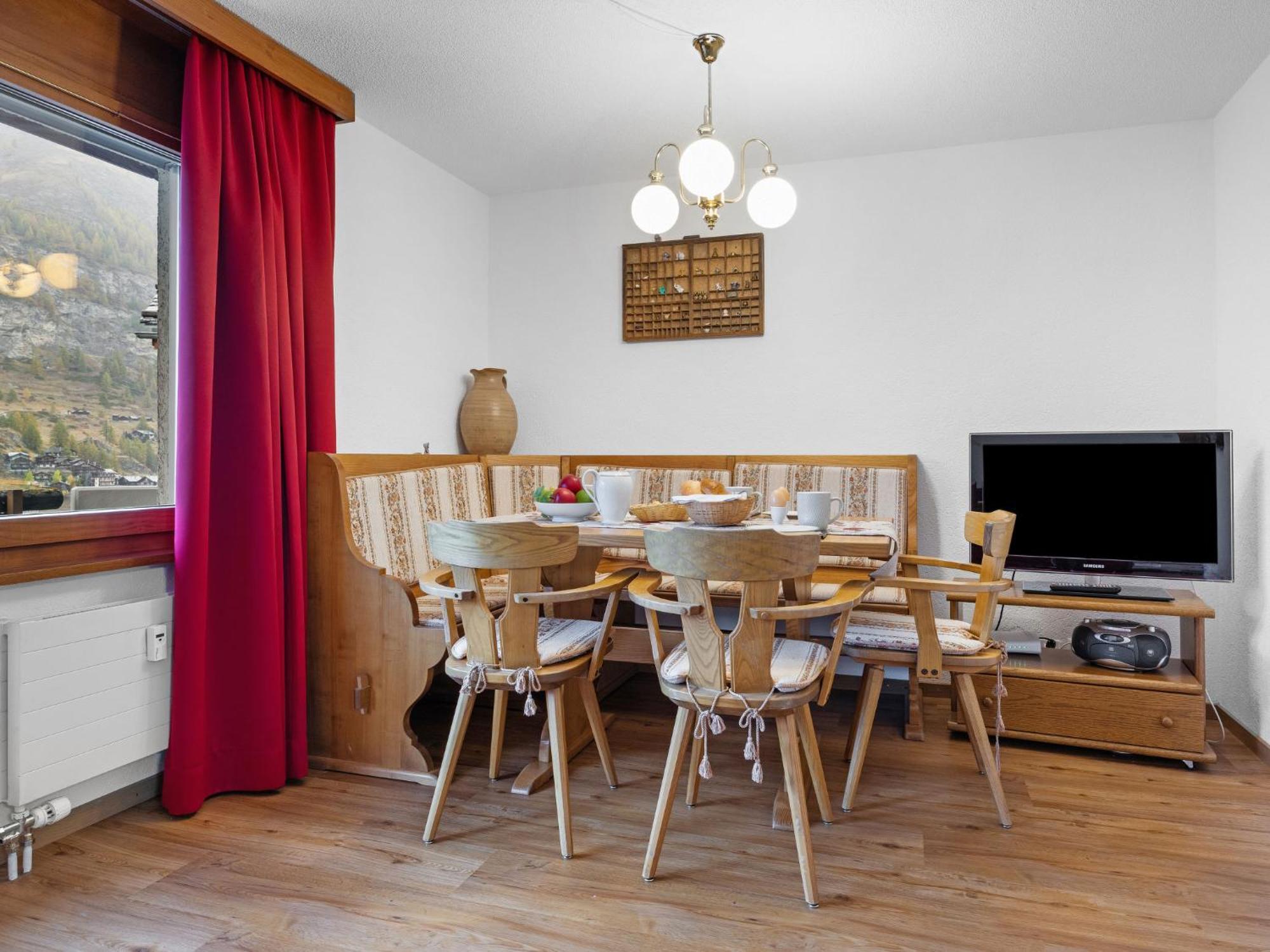 Apartment Alba By Interhome Zermatt Bagian luar foto